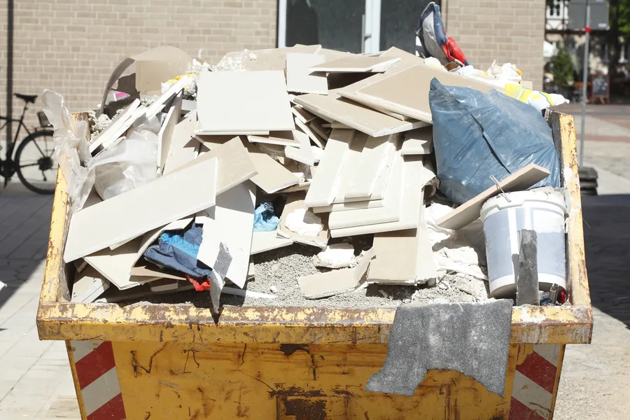 Benefits Of Renting A Construction Dumpster For Site Cleanups in Taylor, MI